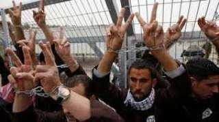 الأسرى الفلسطينيون يتلقون العلاج في رفح بعد إفراج الاحتلال عنهم