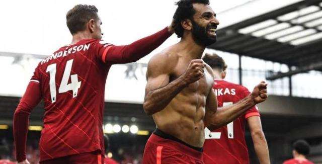 محمد صلاح يقود التشكيل المتوقع لمباراة ليفربول ومانشستر سيتي الرياضة