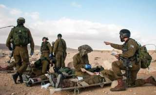 إعلام إسرائيلي: إصابة 44 جنديا يومي الأحد والاثنين الماضيين