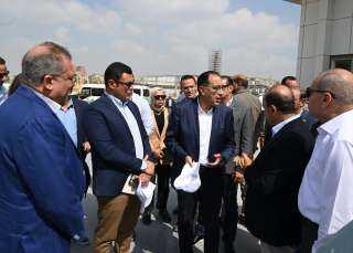 رئيس الوزراء يتفقد عددا من مشروعات القاهرة التاريخية يستهلها بحديقة تلال الفسطاط