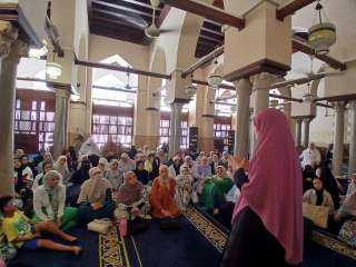 البحوث الإسلامية: واعظات الأزهر ينفذن دورة تدريبية بالجامع الأزهر لتعليم لغة الإشارة