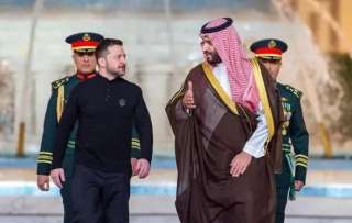 محمد بن سلمان يستقبل زيلينسكي في جدة